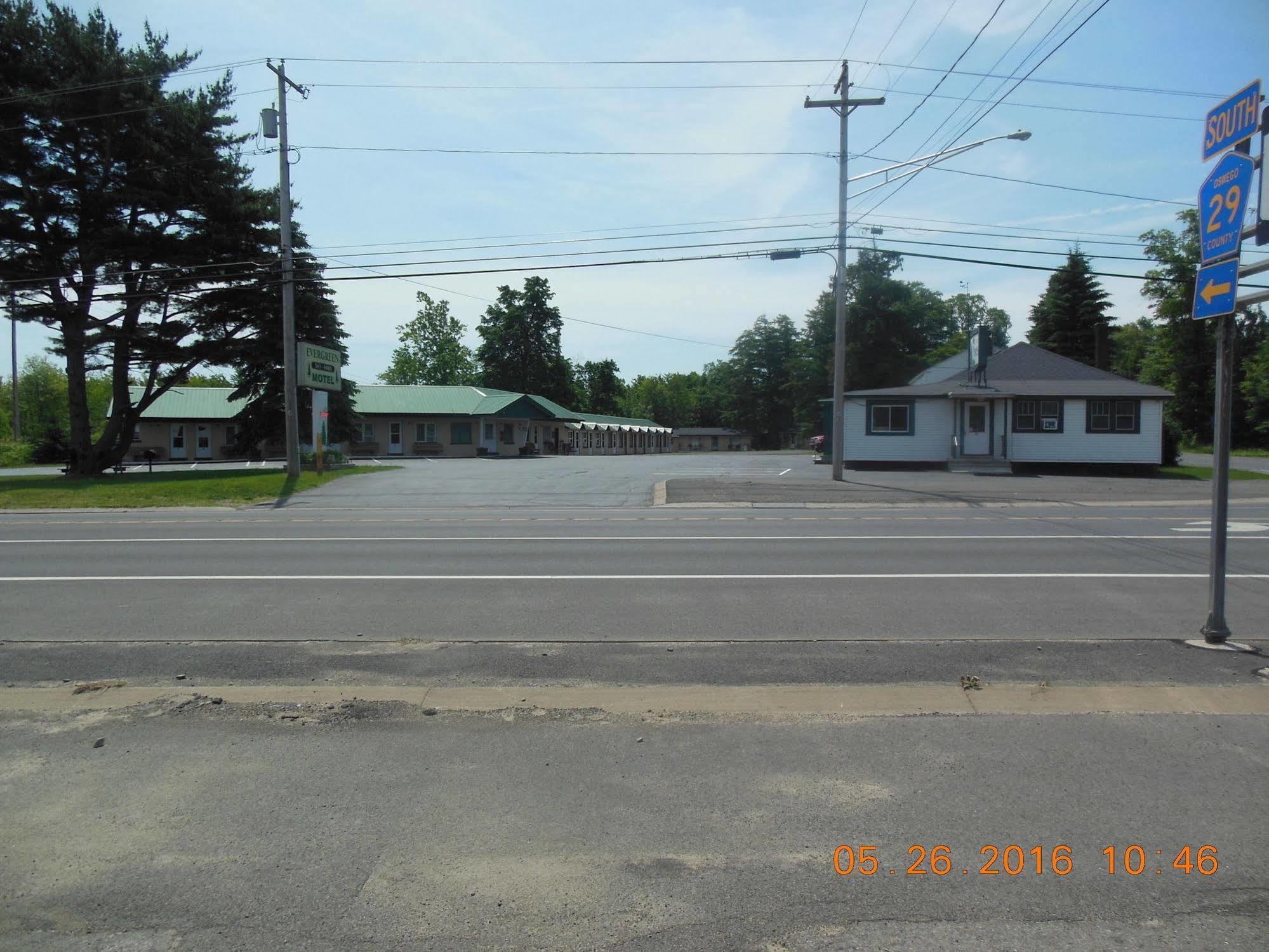 Evergreen Motel Oswego Zewnętrze zdjęcie