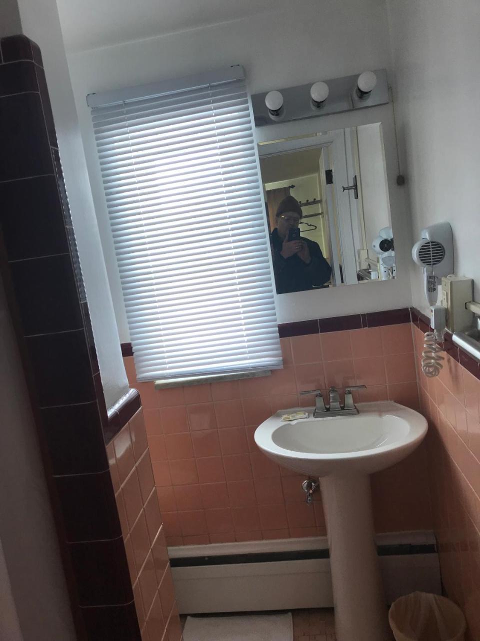 Evergreen Motel Oswego Zewnętrze zdjęcie